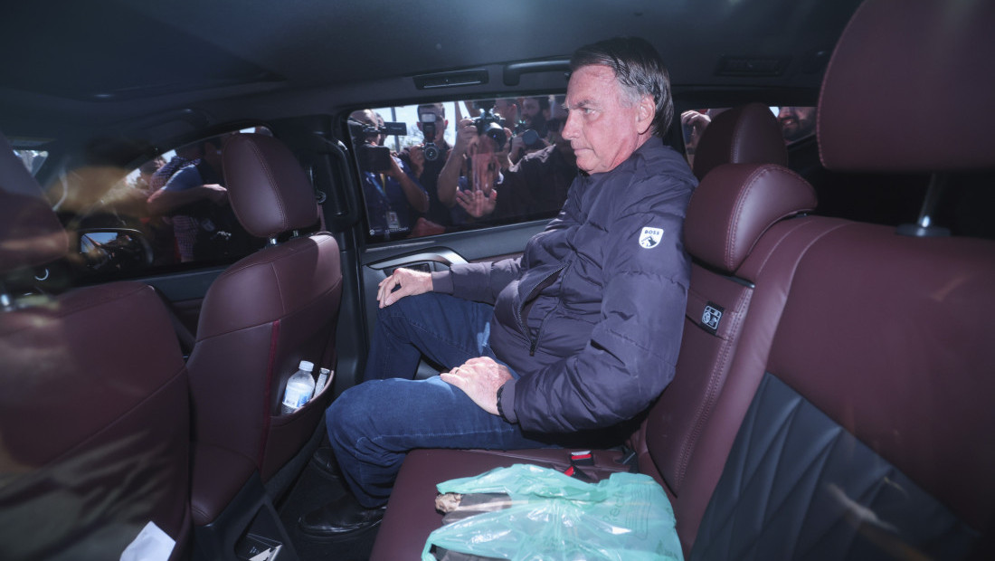 Bolsonaro odbacio tvrdnje da je planirao da napusti Brazil