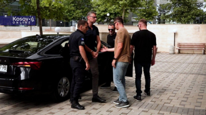Pomoćnik direktora Kancelarije za KiM Igor Popović doveden u sud u Prištini