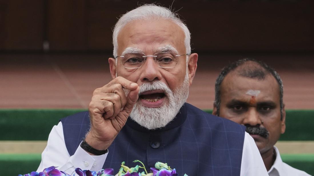 Indijski način za štednju: Modi pozvao na racionalnu potrošnju goriva i uvođenja rada od kuće