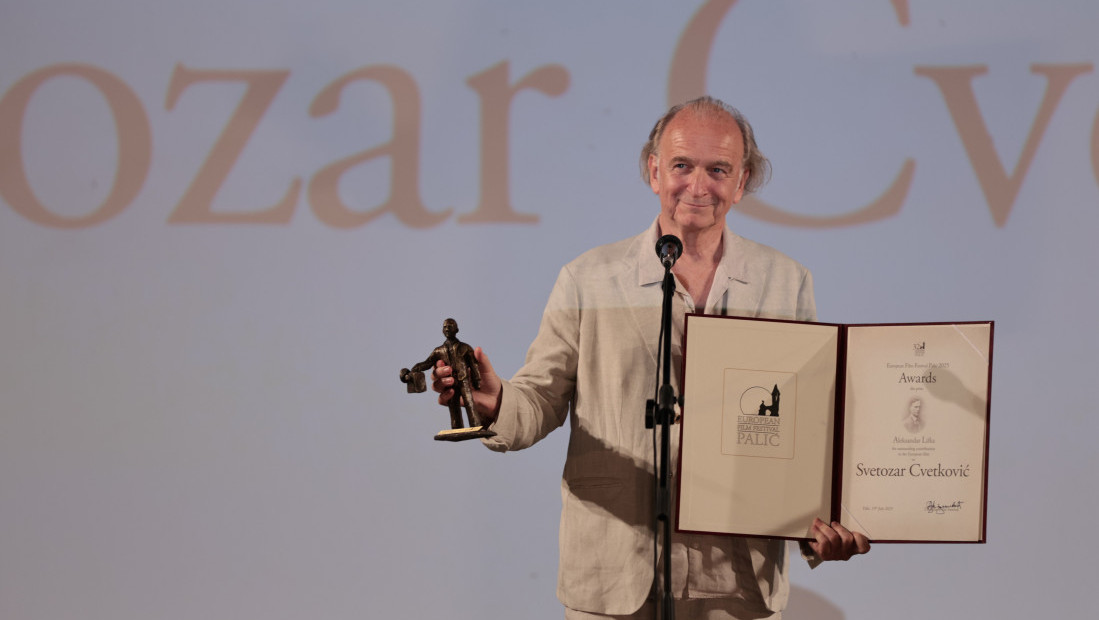 Glumcu Svetozaru Cvetkoviću uručena nagrada "Aleksandar Lifka" na Paliću