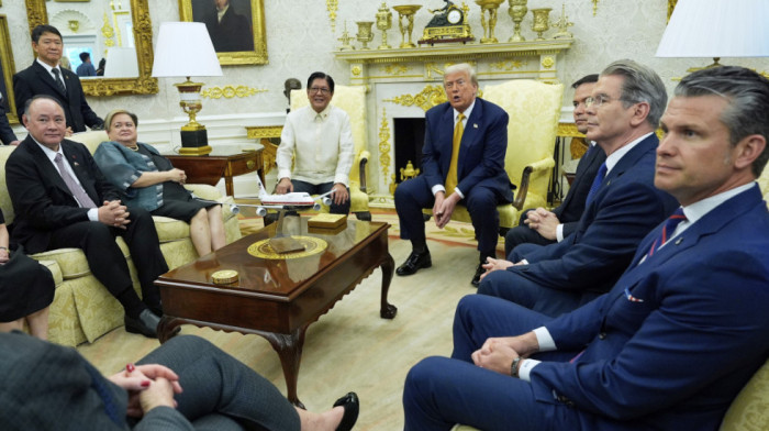 Tramp: Filipini će plaćati carine od 19 odsto na uvoz američke robe