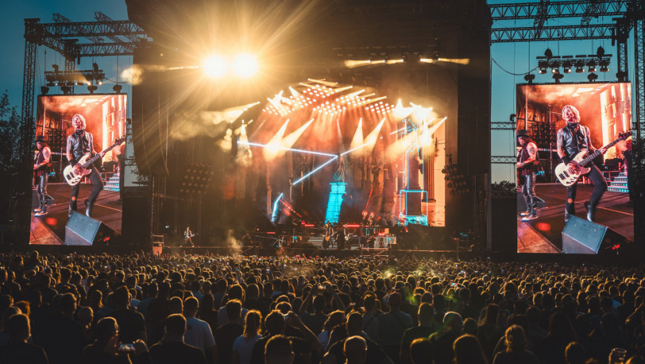 Više od tri rok spektakla na Ušću! Guns n’ Roses održali koncert pred 50.000 koji će ući u legendu