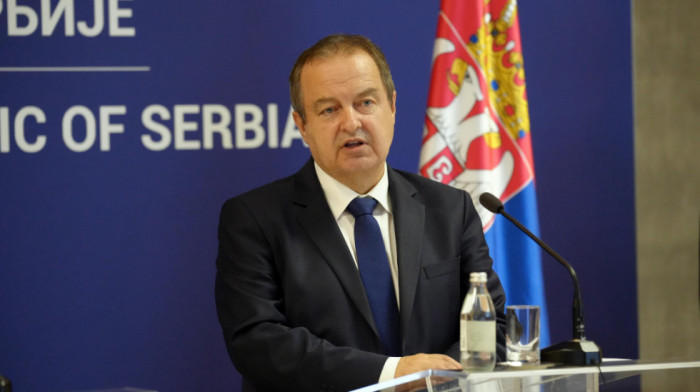 Dačić: Policija doprinela očuvanju stabilnosti, nigde nije intervenisala bez razloga