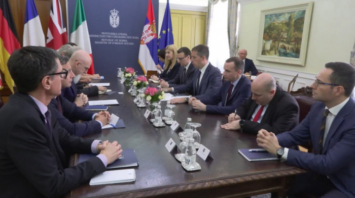Đurić i Petković sa ambasadorima Kvinte i EU - očekujemo oslobađanje Igora Popovića