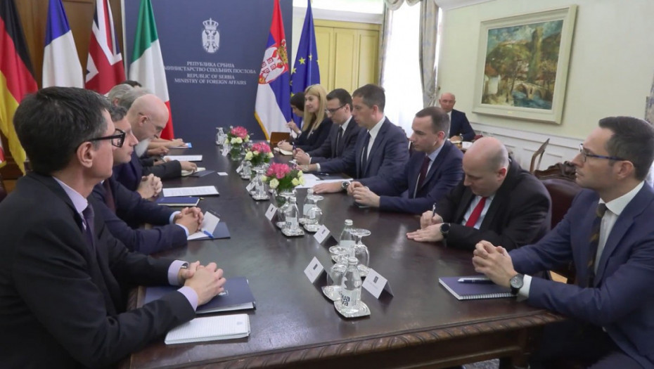 Đurić i Petković sa ambasadorima Kvinte i EU - očekujemo oslobađanje Igora Popovića