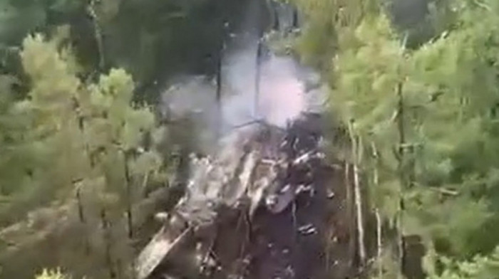 Prvi snimci sa mesta nesreće: Kako izgleda mesto pada aviona An-24 u Rusiji (VIDEO)