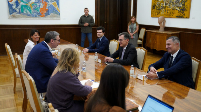 Vučić sa Brisom Rokfejem o zajedničkim interesima Srbije, Francuske i regiona