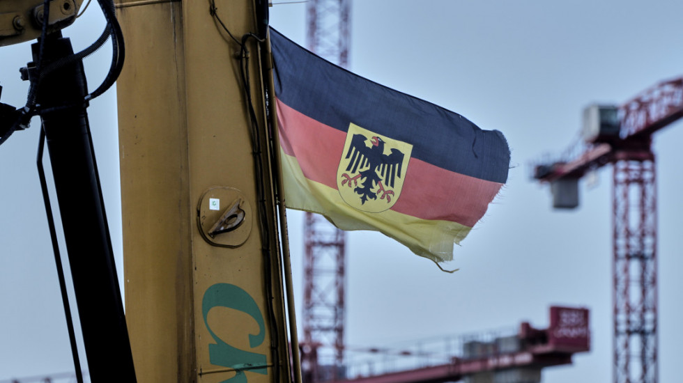 Nemački državni dug u prošloj godini porastao na gotovo tri biliona evra