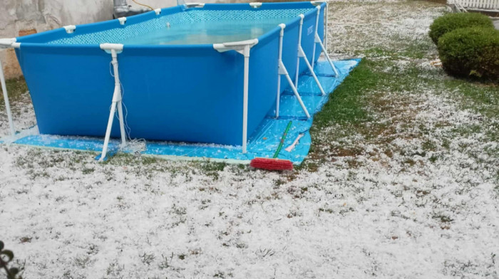 Snažno nevreme pogodilo delove opštine Nevesinje