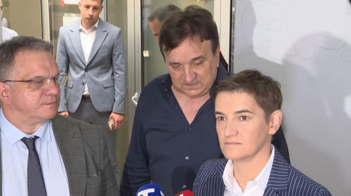 Otvoren SKC za građane: Brnabić poziva sve da vide posledice studentske blokade