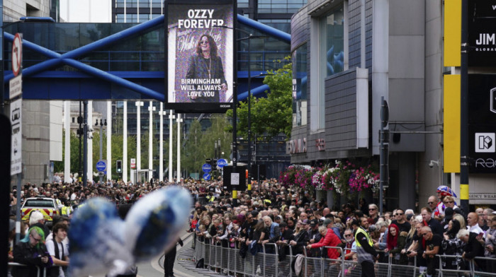 Birmingem se oprostio od Ozija Ozborna: Hiljade fanova ispratile "Princa tame"