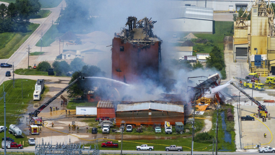 Tragedija u Nebraski: Dvoje dece i jedna odrasla osoba poginuli u eksploziji pogona za biogorivo (FOTO)