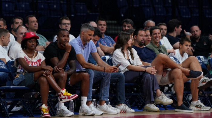 Devonte Grejem sa Dozetom gleda "orliće" u Areni i čeka oficijalno predstavljanje u Zvezdi