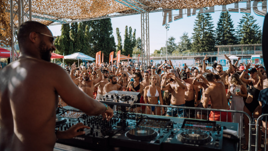 Ljubitelji aftera i žurki na bazenu, spremite kupaće! Tuborg Lovefest objavio satnicu nastupa za Beefeater H2O Stage