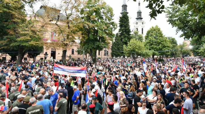 Dan sećanja na stradale u "Oluji": Građani koji su peške krenuli iz Novog Sada stigli u Sremske Karlovce