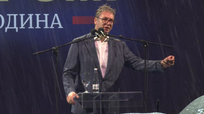 Vučić na Danu sećanja na "Oluju": "Srbin hoće svoju slobodu, tu slobodu voli više od svega i ne pita za cenu"