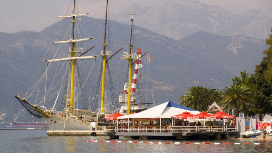 Vlada Hrvatske formirala komisiju za povrat školskog broda "Jadran" od Crne Gore