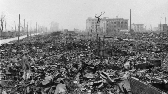 Mit o bombama koje spasavaju živote: Šta je izostavljeno iz zvanične istorije o Hirošimi i Nagasakiju?