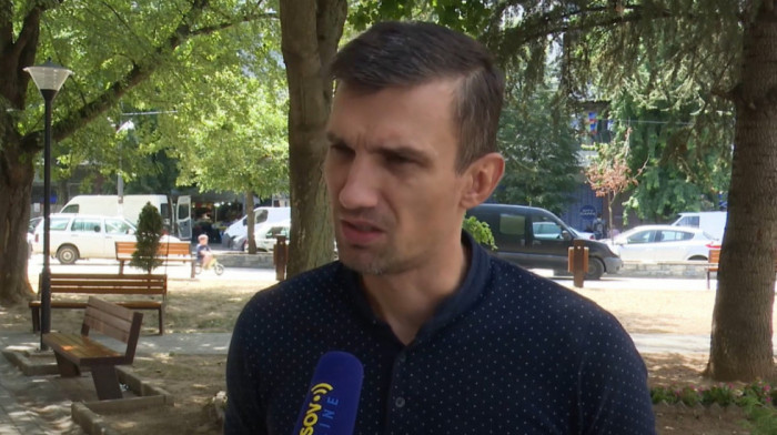 Zoran Janačković: Zahvaljujem Srpskoj listi i državi Srbiji jer su nam obezbedili privremeni smeštaj
