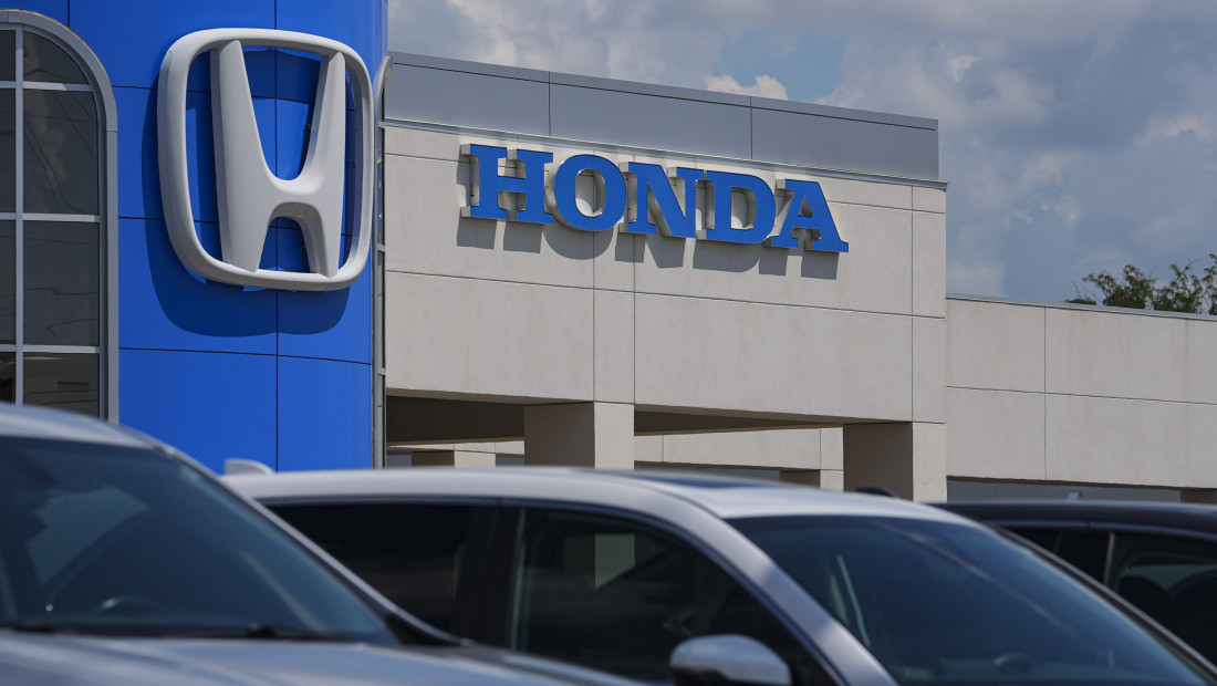 Softverska greška dovela do povlačenja 256.600 Hondinih hibridnih vozila "akord" sa tržišta SAD