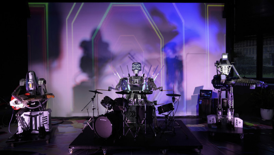 Po uzoru na lov grabljivica: Kina razvija dronove i oružje uz pomoć AI oslanjajući se na prirodu i životinje