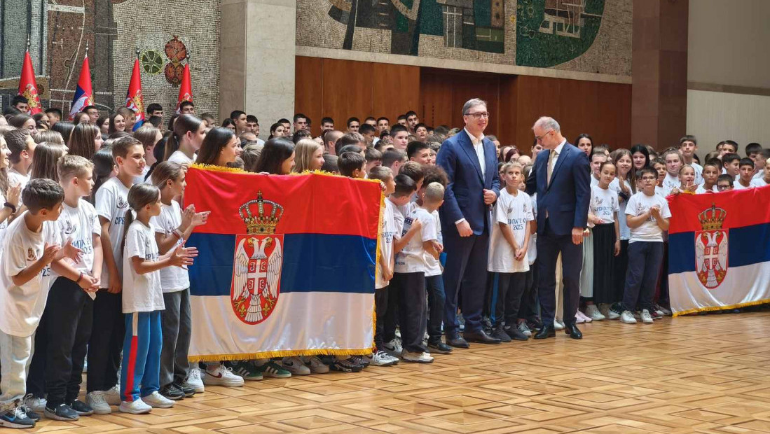 Vučić primio mlade sportiste iz 18 zemalja, učesnike kampa "Srbija te zove"