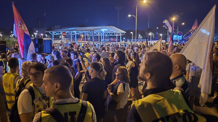 Grupa studenata u blokadi organizovala protest ispred BIA