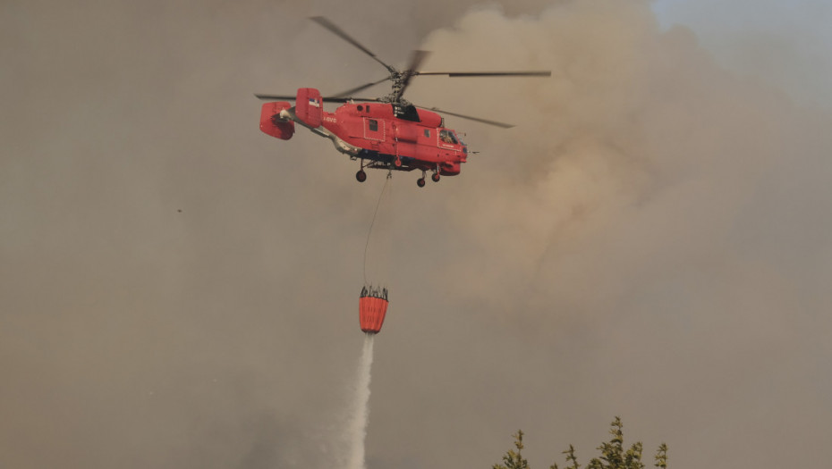 Hitno upozorenje građanima: Ne kupajte se dok helikopteri uzimaju vodu
