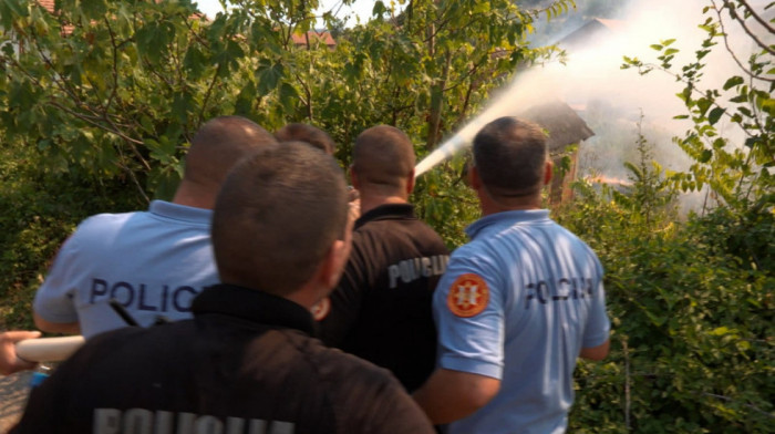 Crna Gora i dalje u plamenu: Stiže pomoć iz Srbije, Austrije i Mađarske