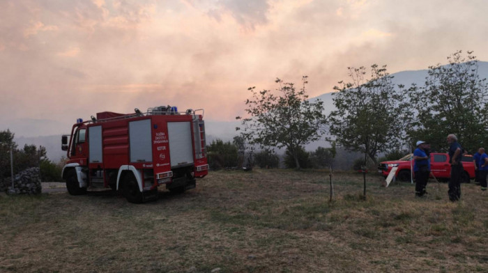 Kritična situacija u vezi sa požarom u Piperima u blizini Podgorice