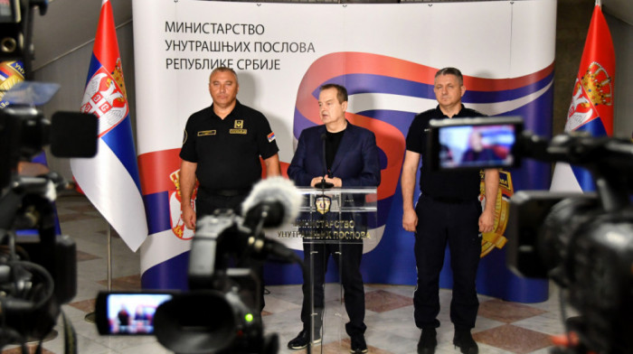 Dačić: Normalizovana situacija u Beogradu, povređena najmanje 42 policajca