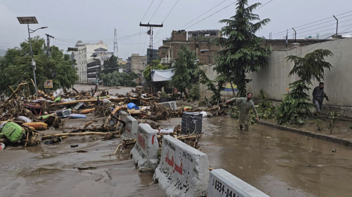 Nova uzbuna u Pakistanu, evakuisano još 300.000 ljudi: Poplave "gutaju" sve pred sobom, pogođeno više od tri miliona