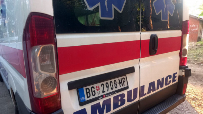 Noć u Beogradu: Jedna osoba teško povređena u udesu na Vračaru