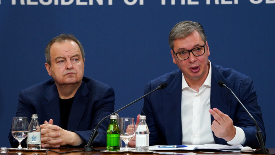 Vučić čestitao SPS-u 36. godišnjicu osnivanja