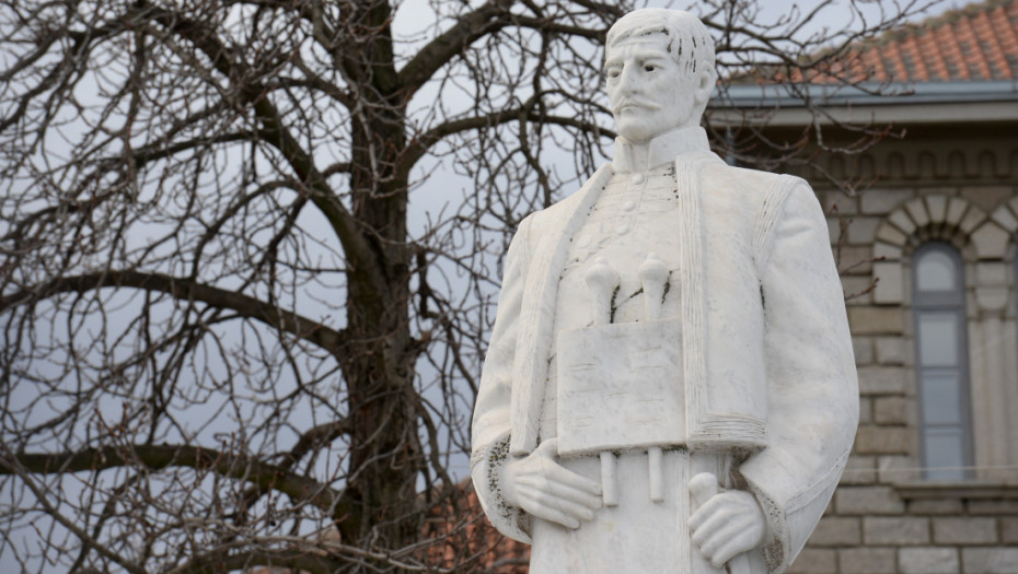 Sutra, na Sretenje, obeležavanje Dana državnosti, svečanost u Orašcu predvodiće Macut