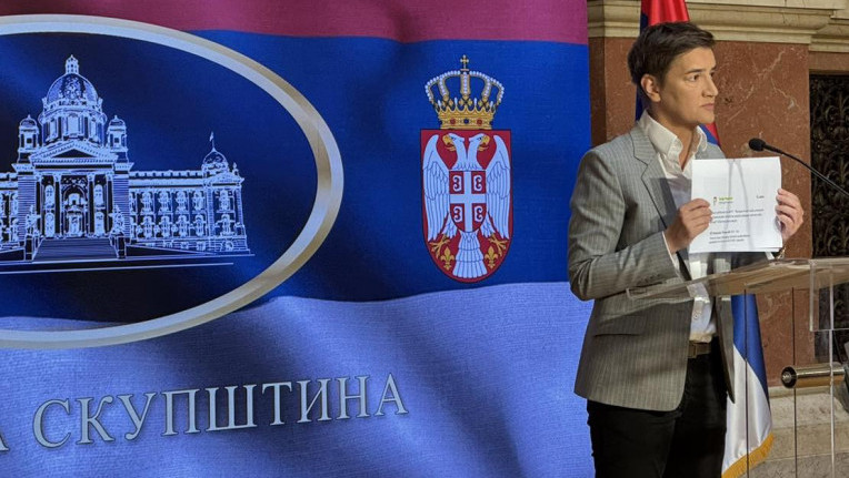 Brnabić: Natpisi na kući bake Vladimira Balaća - fašizam na delu