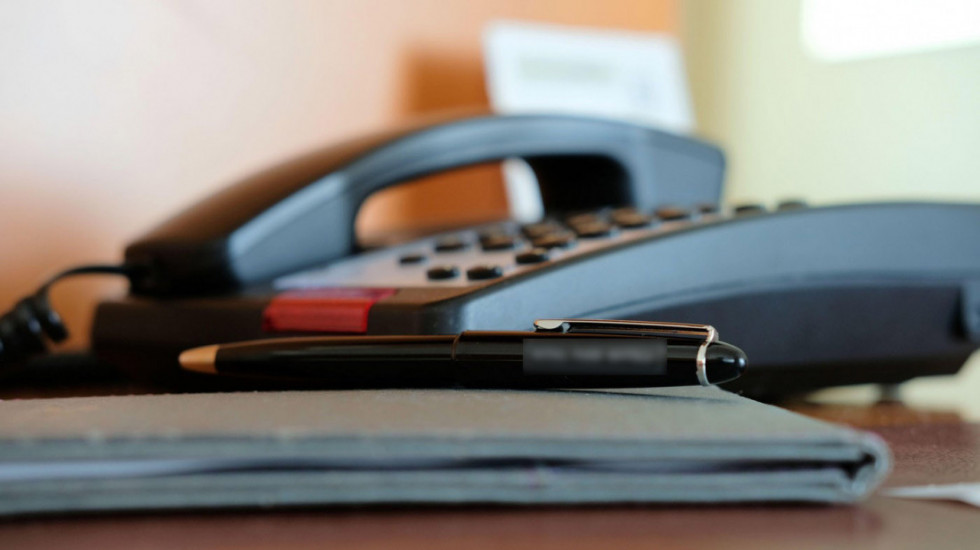 Novi Sad na meti telefonskih prevaranata: Masovno zovu građane i traže novac, oglasila se policija