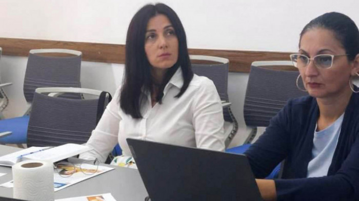 Sastanak Nacionalne koalicije za okončanje dečjih brakova: Godišnje se 12 miliona devojčica u svet uda pre punolestva