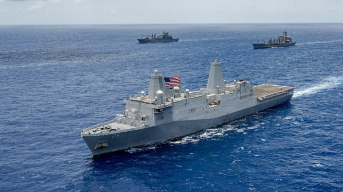 Sky News: Satelitski snimci pokazuju da se američka vojska približava Venecueli