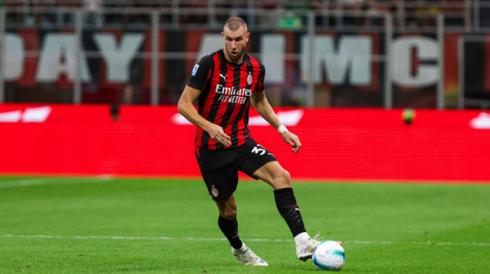 Džaba Pavlovićev gol: Kremoneze šokirao Milan na startu Serije A