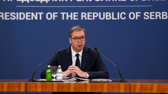 Vučić predstavlja set ekonomskih mera: Značajno smanjenje marži za 23 grupe proizvoda, biće maksimalno 20 odsto