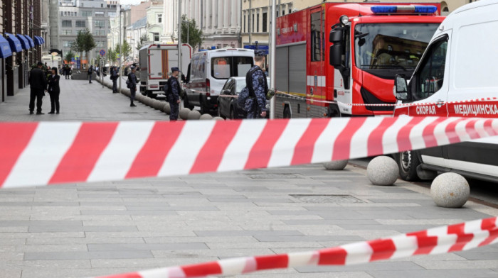 Jedna osoba poginula u ekploziji u zgradi dečje prodavnice u Moskvi