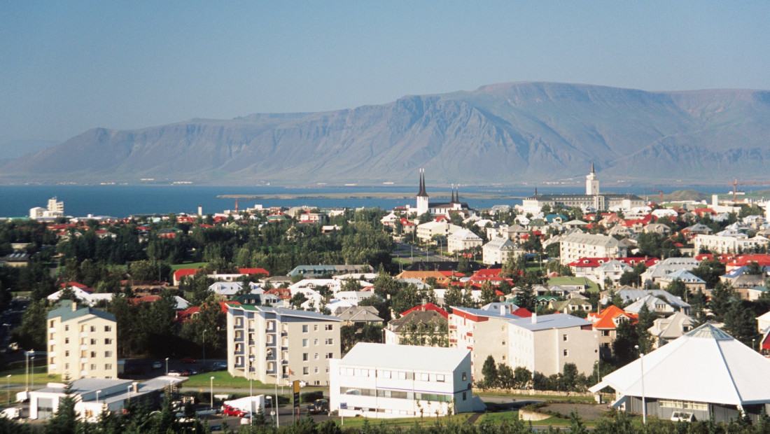 Deset najsigurnijih zemalja na svetu za 2025. godinu: Prednjače Island, Irska i Novi Zeland, a dve su nam u komšiluku