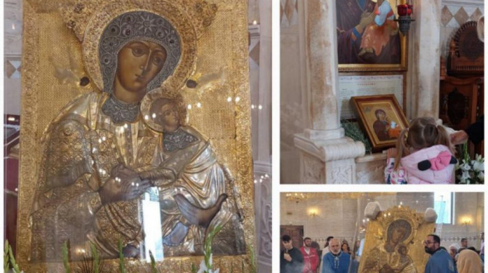 U hramu Svetog Simeona na Novom Beogradu svečano uneta ikona Presvete Bogorodice Stradalne povodom praznika Uspenja