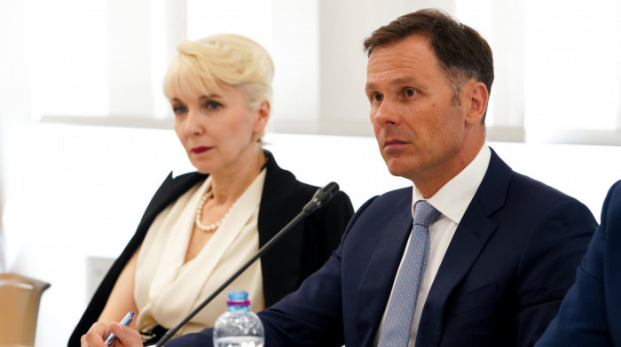 Mali sa izvođačima radova u Surčinu: Radovi u skladu sa zacrtanim rokovima
