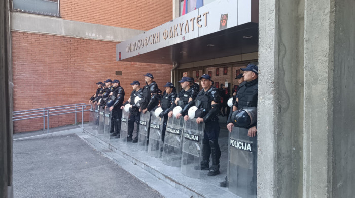 Filozofski u Novom Sadu ponovo radi, Stanković: 1.300 studenata prijavilo ispite, policija izašla sa fakulteta