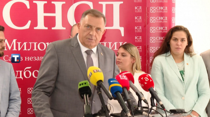 Dodik pozvao građane da izađu na referendum i poručio: SNSD neće na izbore