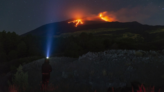 Turistu ubio grom dok se peo na Etnu tokom vulkanske erupcije