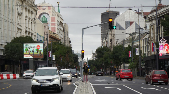 Saobraćaj u centru Beograda biće pušten nekoliko sati pre najavljenog roka