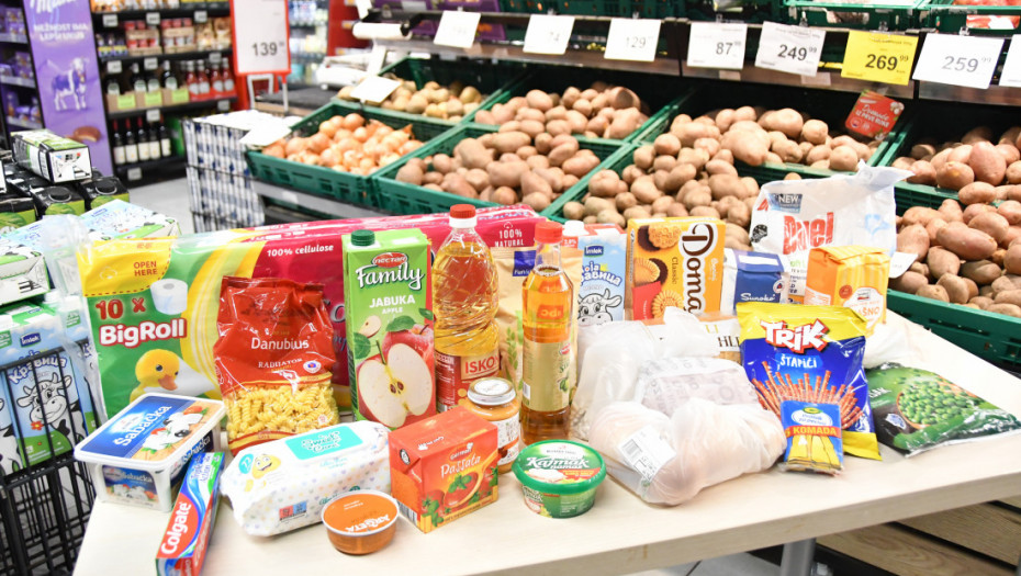 Za potrošačku korpu u avgustu trebalo 1,04 prosečne plate, za minimalnu pola plate